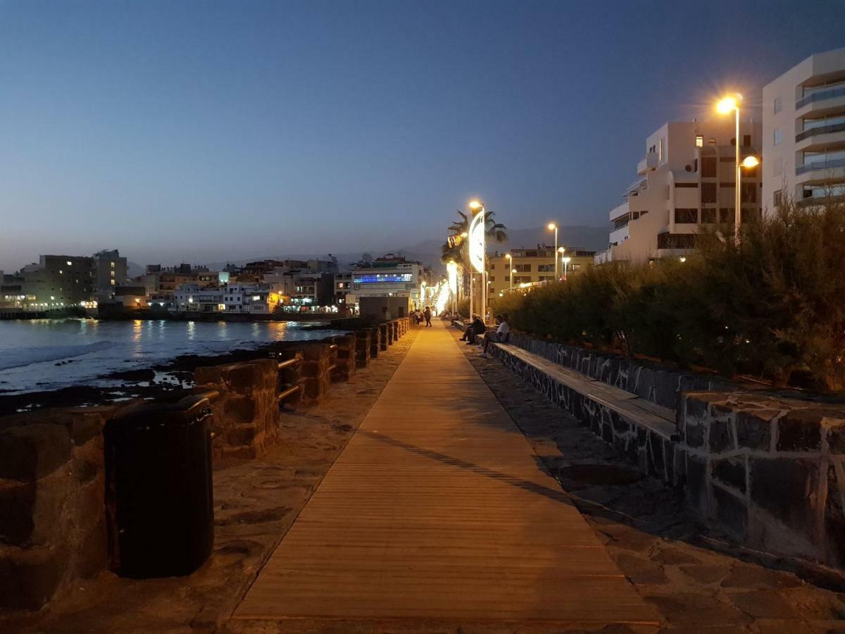 Alquilaencanarias El Medano Blanquitos Nice Terrace Exterior photo